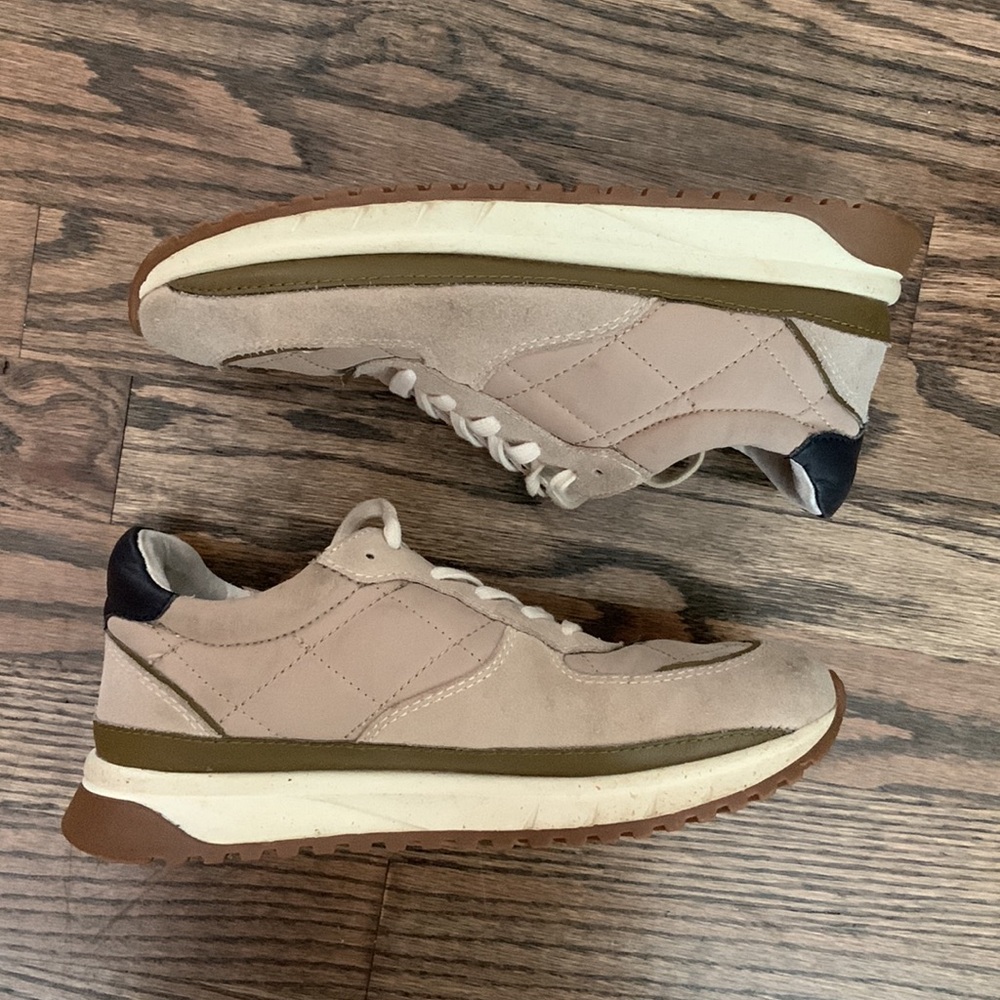 Madewell Cream and White Quilted Sneakers - Picture 5 of 10